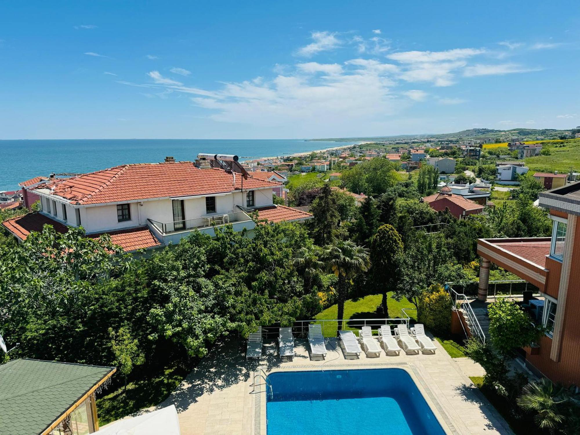Istanbul Airport Treekos Suite Hotel Karaburun  Exterior foto